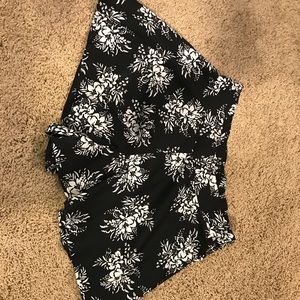 Charlotte Russe floral flowy shorts